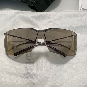 Valentino shield Gradient sunglasses